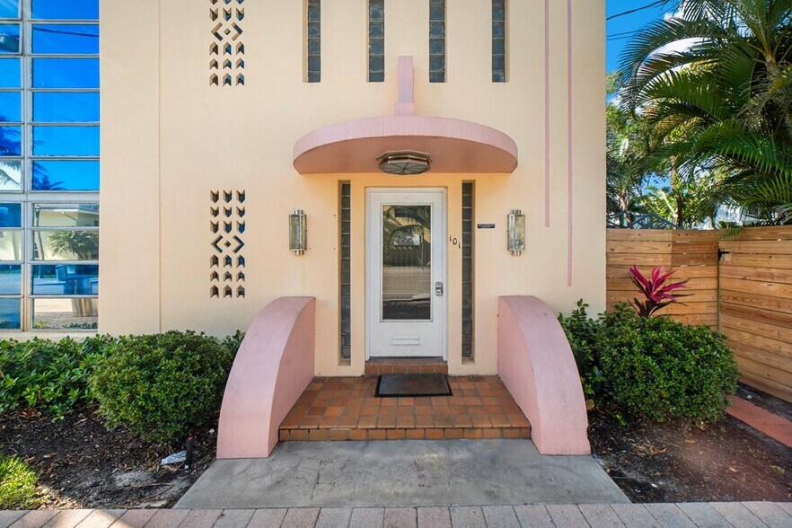 More Photos Of 101 Lucerne Ave, Lake Worth Apartments For Sale