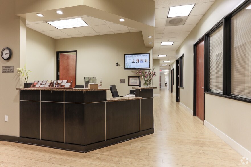 More Photos Of 1975 NW 167th Pl, Beaverton Office For Lease