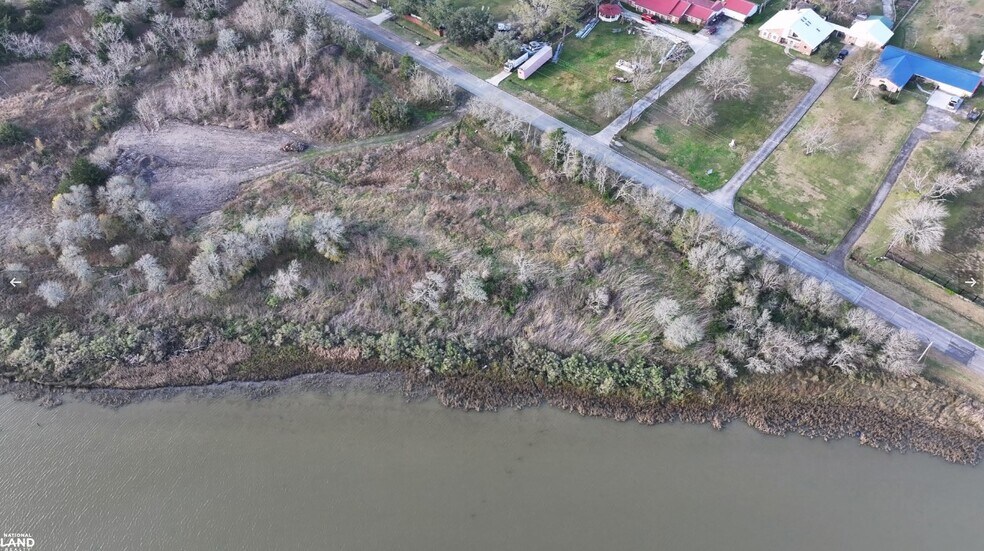 More Photos Of 3815 Tri City Beach Rd, Baytown Land For Sale