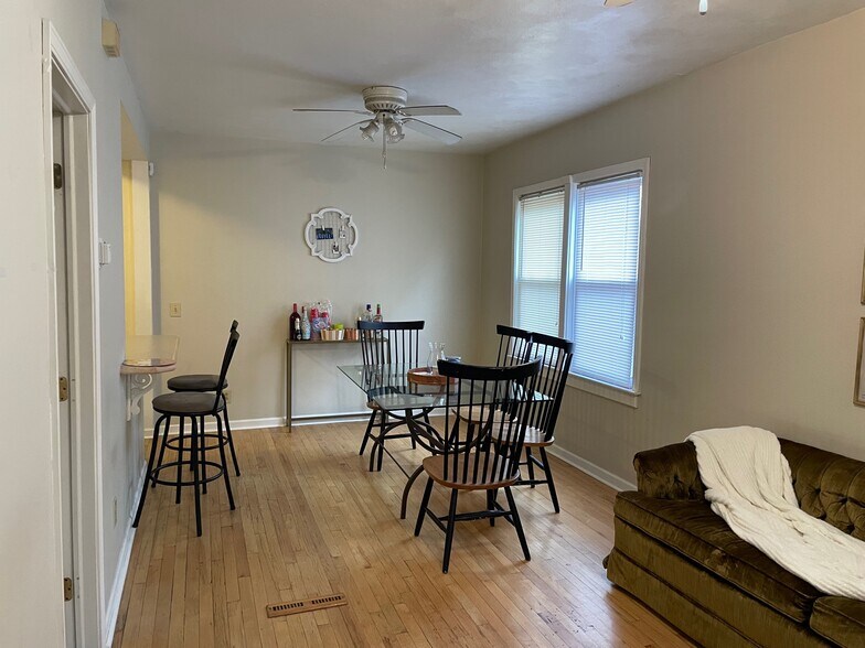 More Photos Of 101 Comstock Ave, Syracuse Apartments For Sale