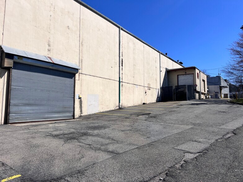 More Photos Of 75 Tuckahoe Rd, Yonkers Industrial For Sale