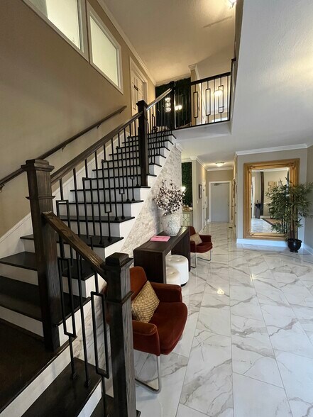 More Photos Of 744 Thimble Shoals Blvd, Newport News Medical For Sale