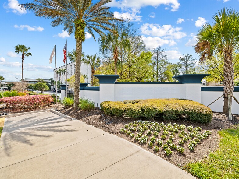 More Photos Of 14670 Duval Rd, Jacksonville Hotel For Sale