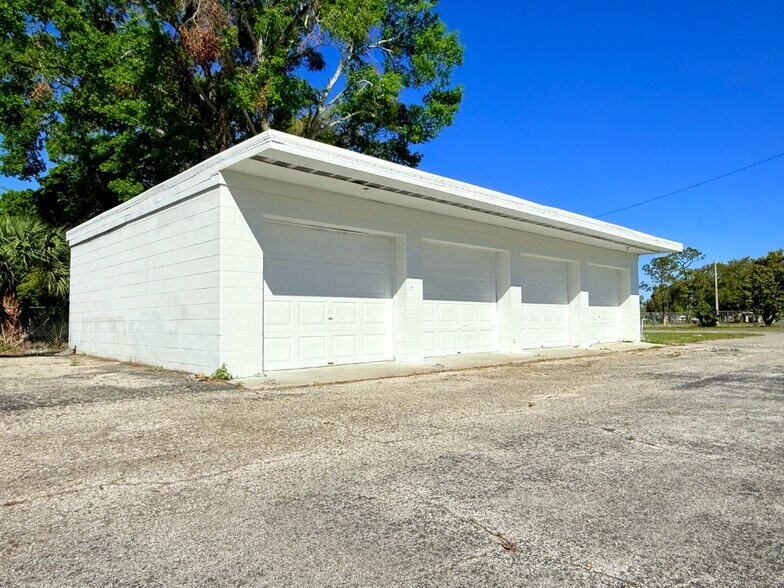 More Photos Of 600 Avenue S NW, Winter Haven Research And Development For Sale