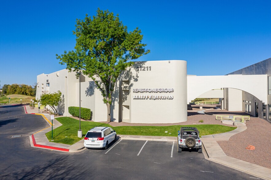 More Photos Of 11209 N Tatum Blvd, Phoenix Unknown For Lease