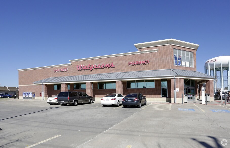 More Photos Of 1103 W Round Grove Rd, Lewisville Drugstore For Sale