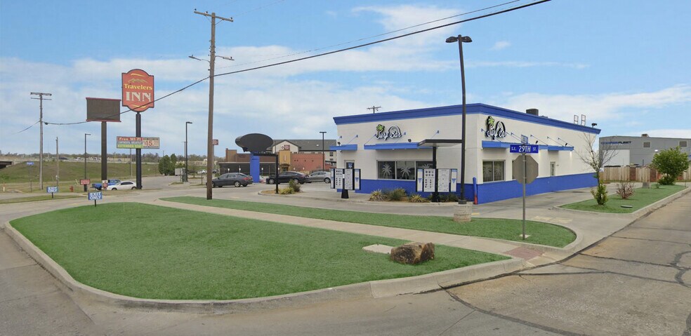 Primary Photo Of 6825 SE 29th St, Midwest City Fast Food For Sale
