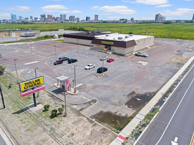 More Photos Of 4910 Wellington Ave, Ventnor City Freestanding For Lease