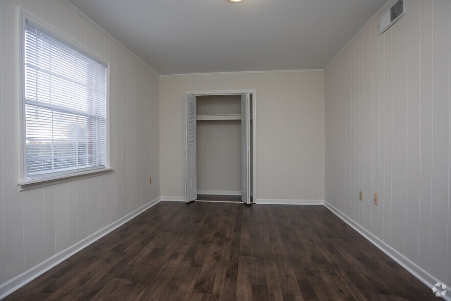 More Photos Of 4115 Liberty Hwy, Anderson Apartments For Sale