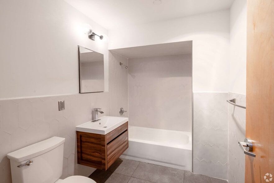 More Photos Of 92 Main St, Yonkers Apartments For Lease