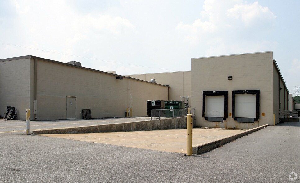 More Photos Of 1440-1480 Jeffreys Rd, Rocky Mount General Retail For Lease