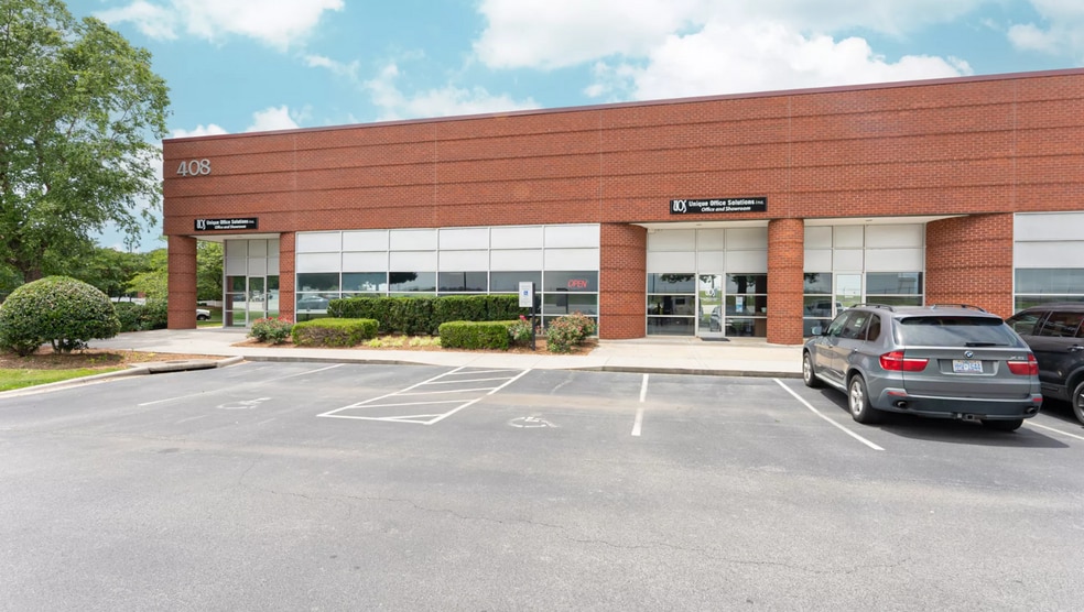 More Photos Of 408 Gallimore Dairy Rd, Greensboro Unknown For Lease