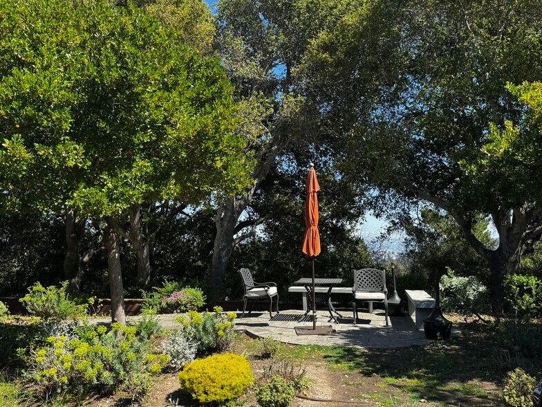 More Photos Of 19 Davis Dr, Belmont Office For Sale