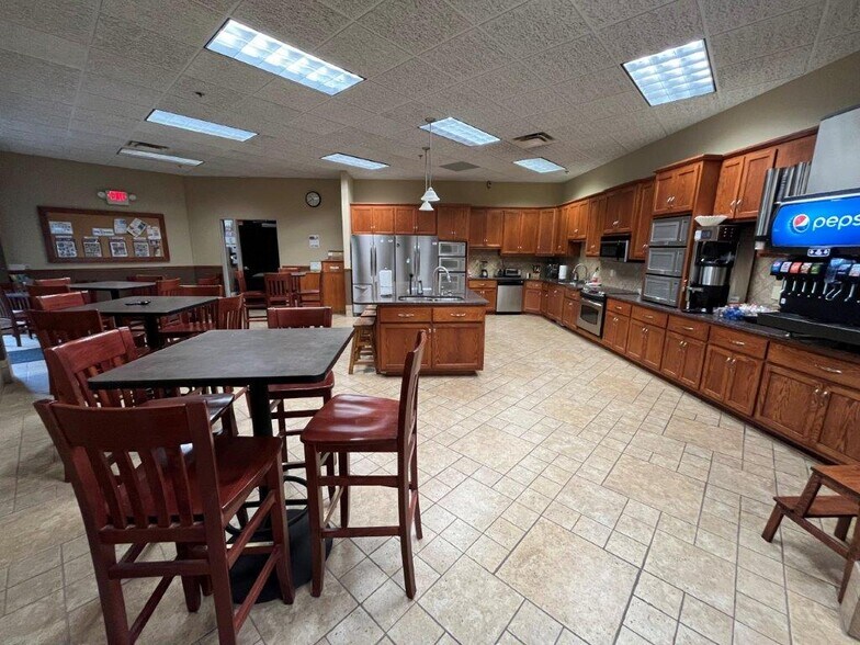 More Photos Of 20855 Kensington Blvd, Lakeville Office For Lease