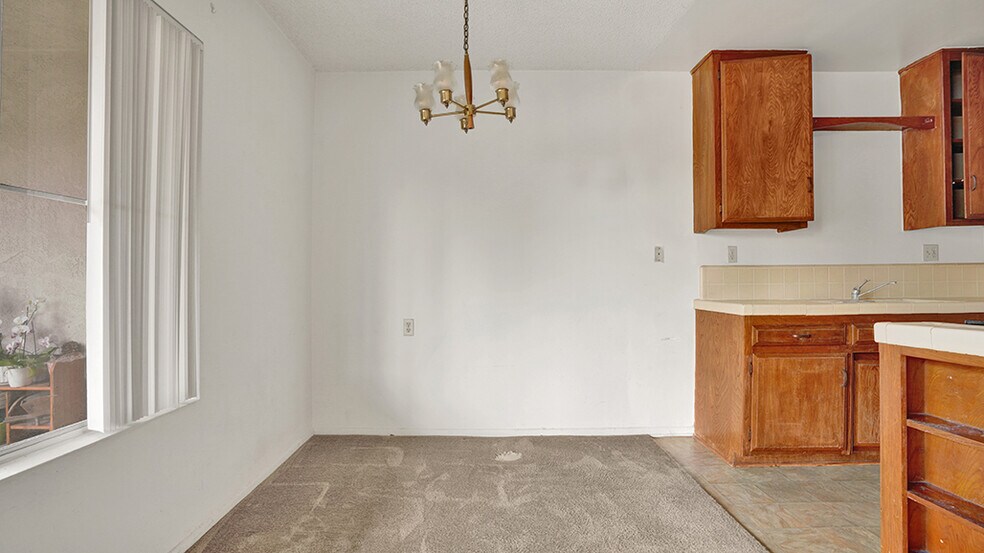 More Photos Of 12561 Camus Ln, Garden Grove Apartments For Sale