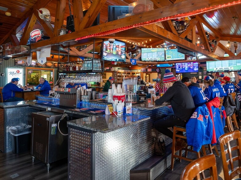 More Photos Of 4300 Abbott Rd, Orchard Park Restaurant For Sale