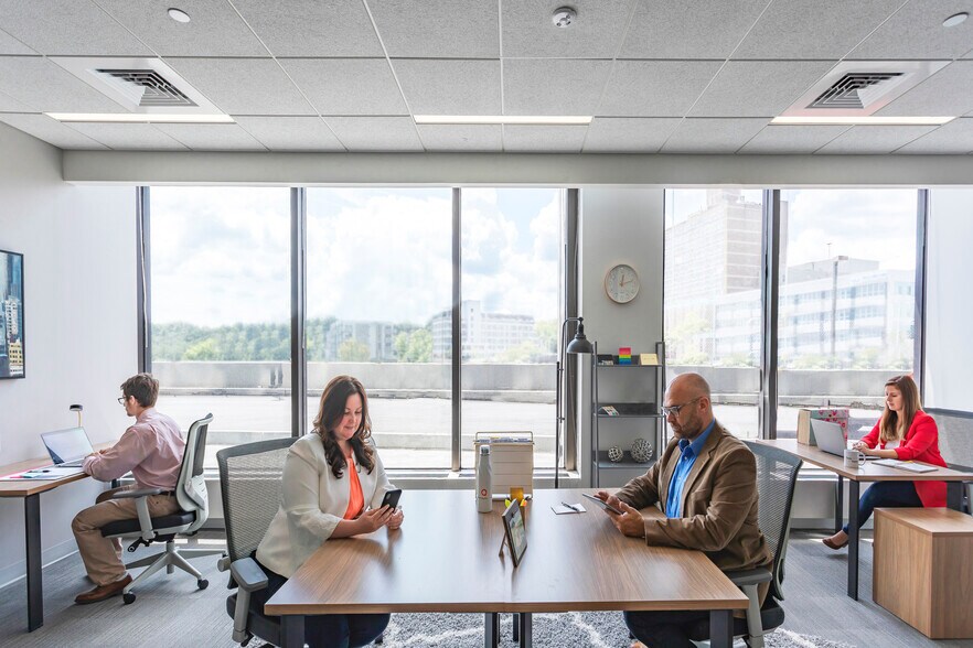 More Photos Of 44 S Broadway, White Plains Office For Lease