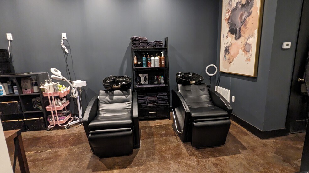 More Photos Of 1815 Eggert Rd, Buffalo Storefront For Lease