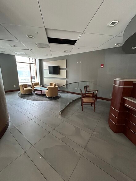 More Photos Of 95 Kneeland St, Boston Apartments For Lease