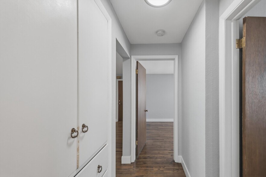 More Photos Of 50 N 6th Ave, Brighton Office Residential For Sale