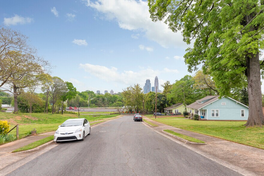 More Photos Of W 6th St, Charlotte Land For Sale