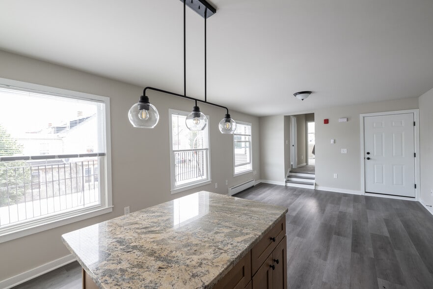 More Photos Of 1101 Lehigh St, Easton Apartments For Sale