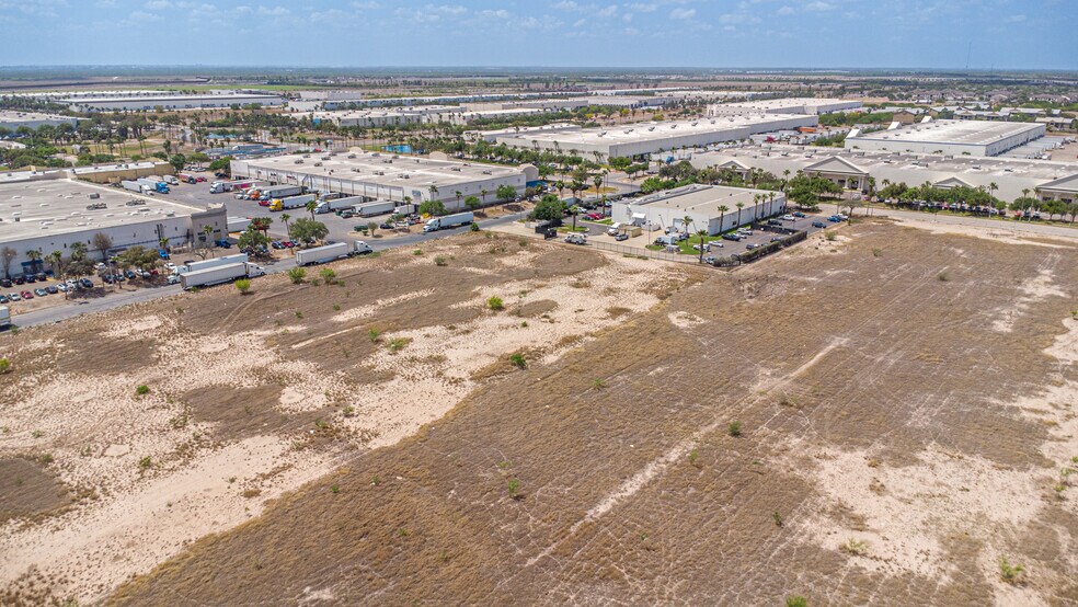 More Photos Of International Pkwy, McAllen Land For Sale