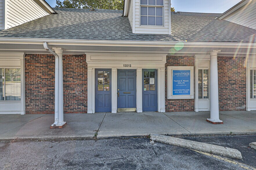 More Photos Of 13013 Fuller Ave, Grandview Office For Sale