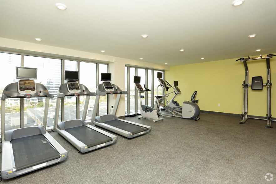 More Photos Of 201 Michigan St NW, Grand Rapids Apartments For Lease