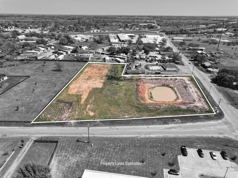 More Photos Of 1057 Tesch St, Bellville Industrial For Lease