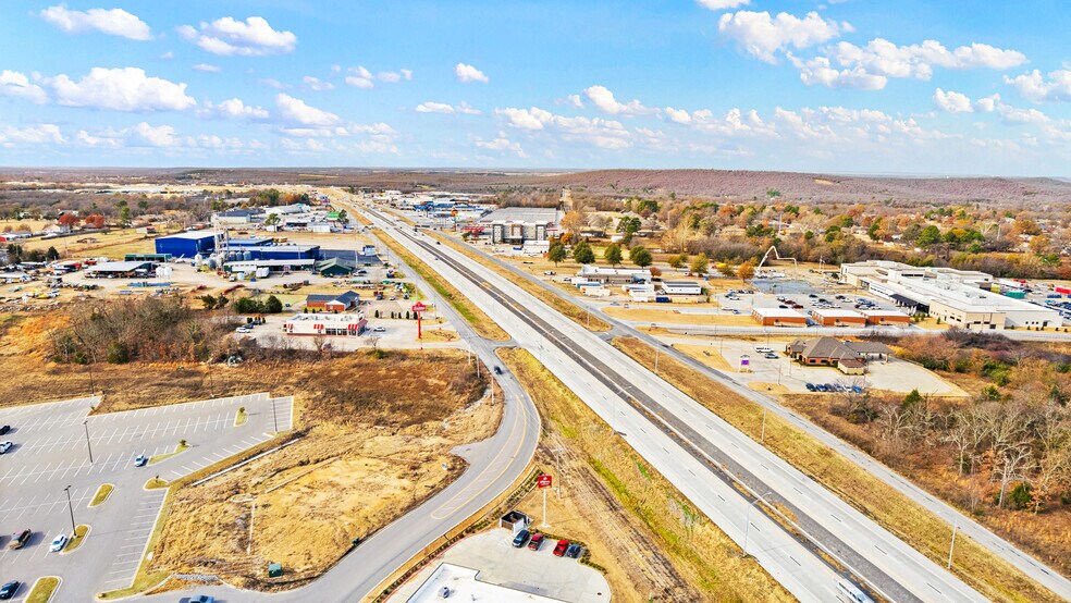 More Photos Of 1075 George Nigh Expy, Mcalester Land For Sale