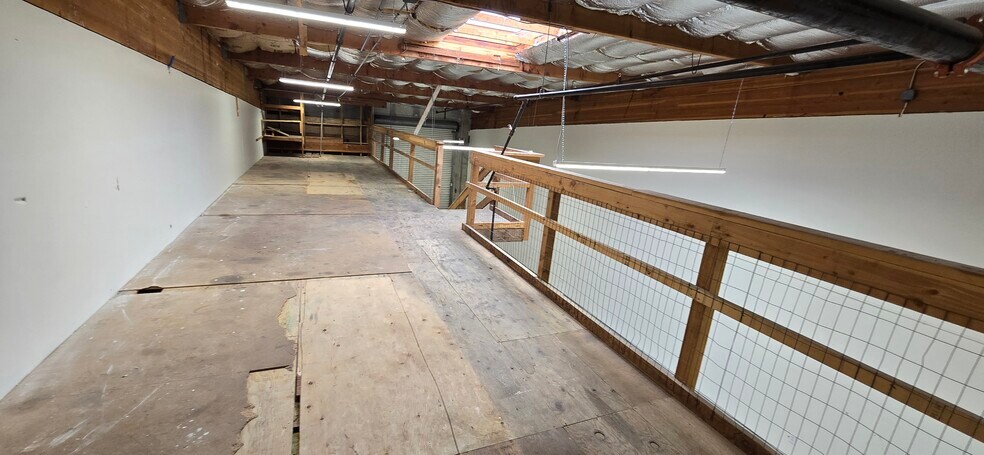 More Photos Of 1814 Empire Industrial Ct, Santa Rosa Warehouse For Sale