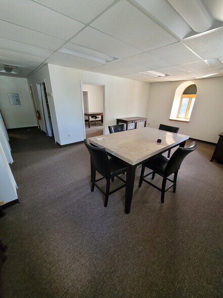 More Photos Of 54 S Liberty Dr, Stony Point Office For Sale