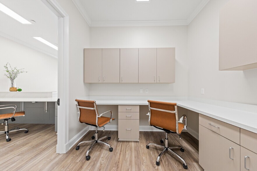 More Photos Of 1102 Apollo rd, Scott Office Residential For Lease