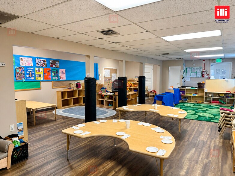 More Photos Of 7224 Woodley Ave, Van Nuys Daycare Center For Sale