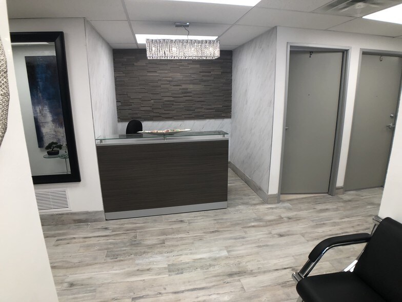 More Photos Of 1940 E Thunderbird Rd, Phoenix Medical For Lease