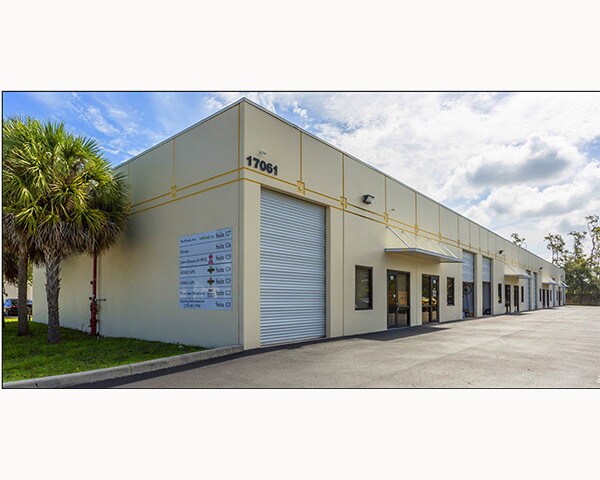 More Photos Of 17061 Alico Commerce Ct, Fort Myers Manufacturing For Lease