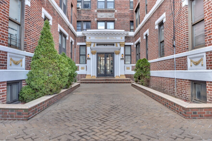 More Photos Of 1494 Ocean Ave, Brooklyn Flex For Lease