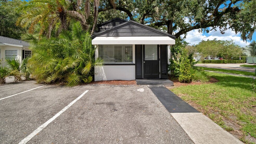 More Photos Of 230 E Marks St, Orlando Office Residential For Lease