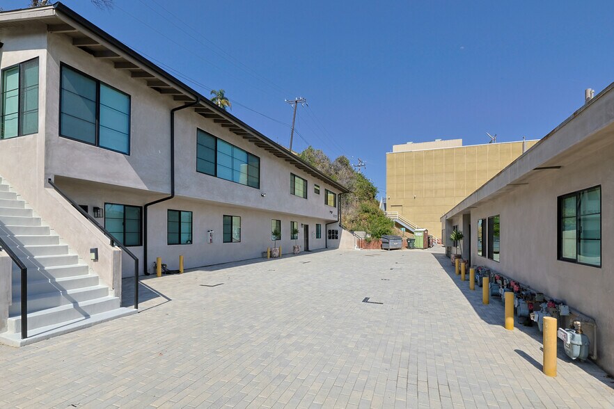 More Photos Of 22227 Pacific Coast Hwy, Malibu Apartments For Sale