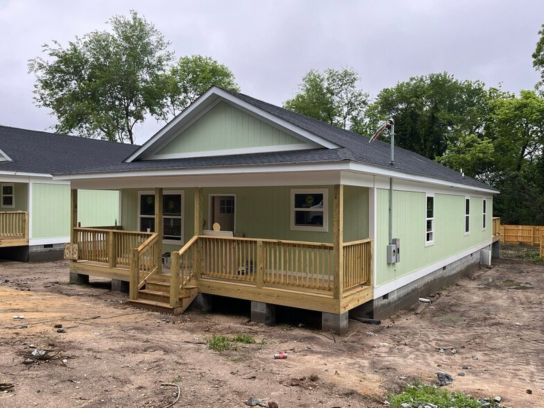 More Photos Of , Petersburg Healthcare For Sale