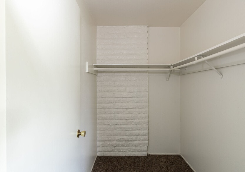 More Photos Of 3260 Alexander Dr, Redding Apartments For Sale