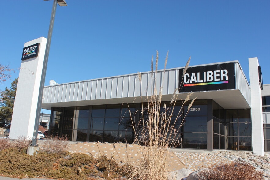 More Photos Of 2930 S Havana St, Aurora Auto Dealership For Lease