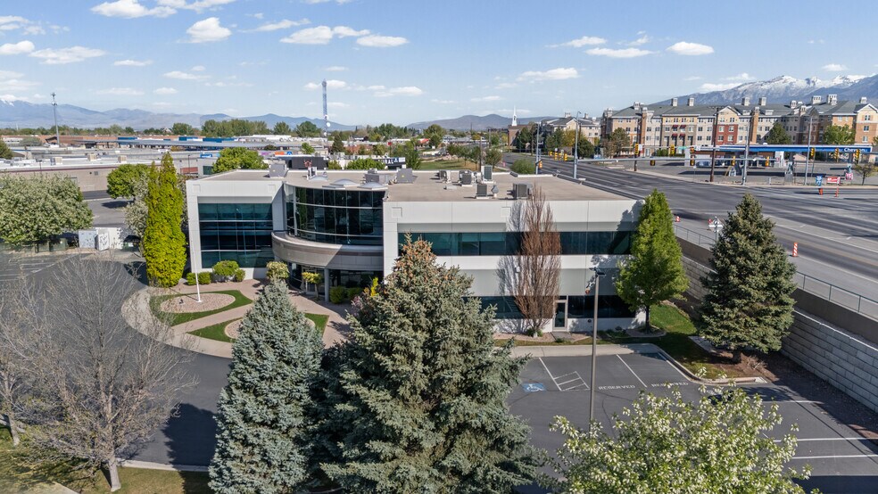 More Photos Of 1365 W Business Park Dr, Orem Office For Lease