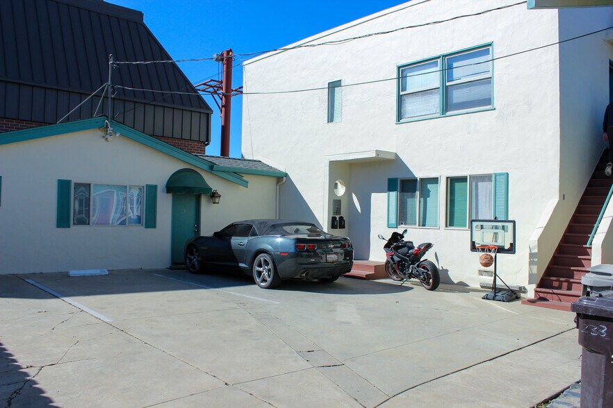 More Photos Of 238 Capitol St, Salinas Office Residential For Sale