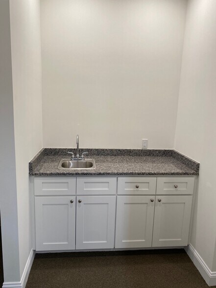 More Photos Of 430 - 436 Paseo Reyes Dr, Saint Augustine Medical For Sale