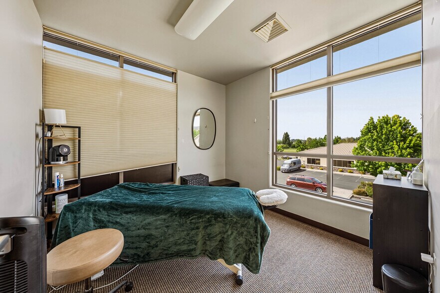 More Photos Of 3156 State St, Medford Medical For Sale