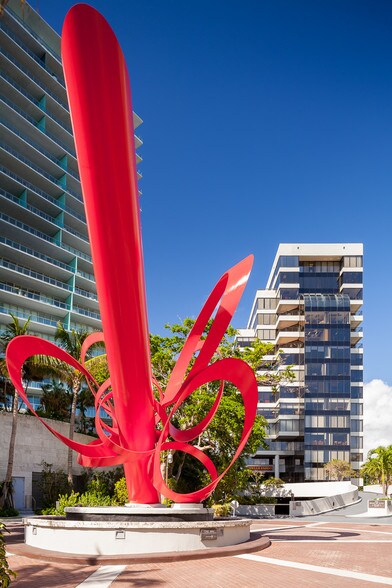 More Photos Of 2665 S Bayshore Dr, Coconut Grove Office For Lease