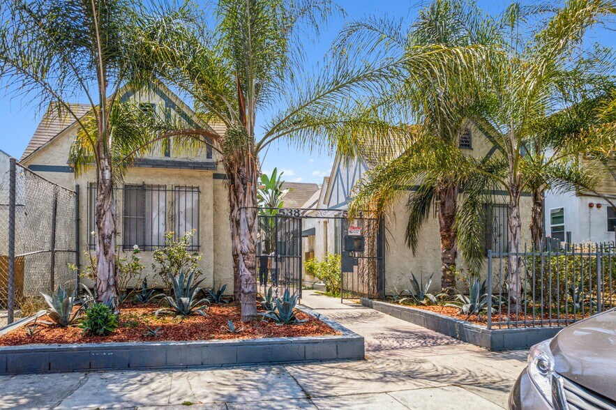 More Photos Of 526-534 W 47th St, Los Angeles Apartments For Sale