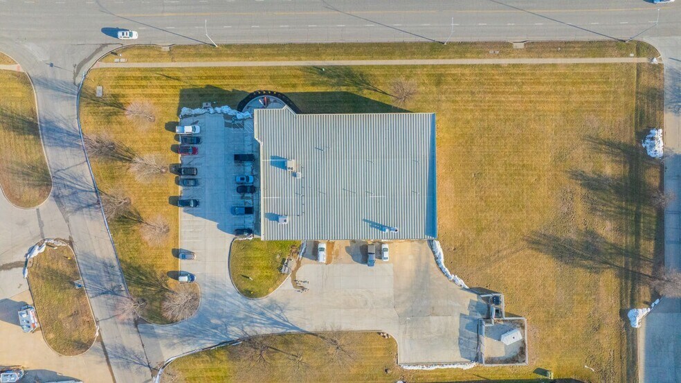 More Photos Of 1255 N Winchester St, Olathe Manufacturing For Sale
